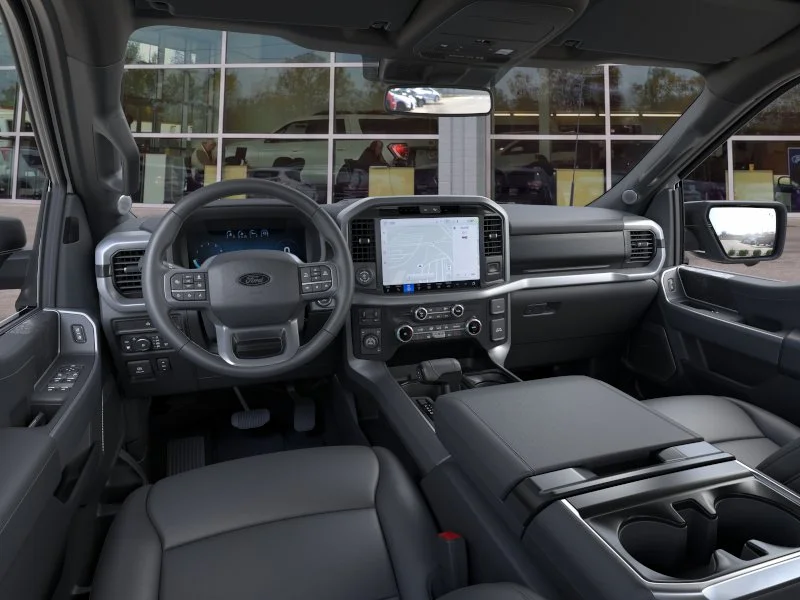 2025 Ford F-150 XLT - Photo 9