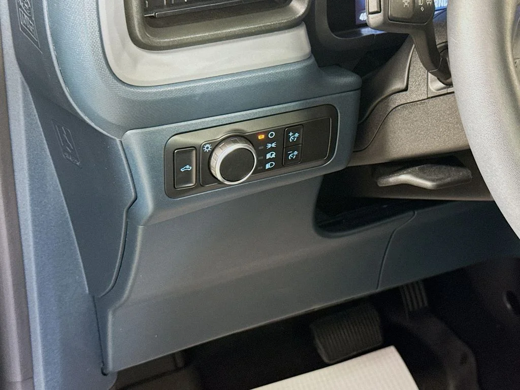 Certified Used 2025 Green Ford XLT image 10