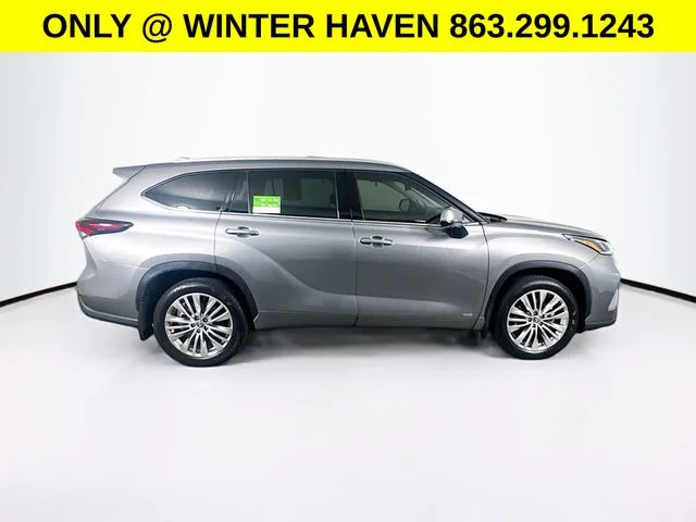Used 2026  Toyota Platinum image 8