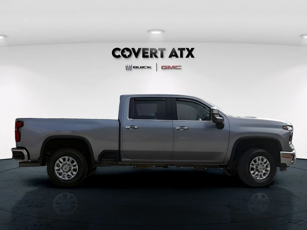 Used 2025 Gray Chevrolet LTZ image 8