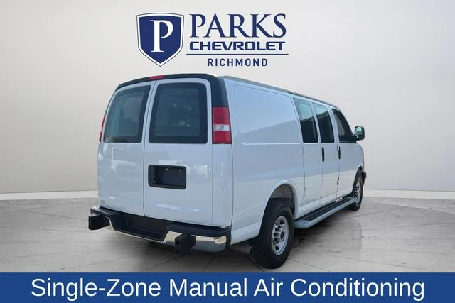 Used 2025 White GMC Work Van image 7