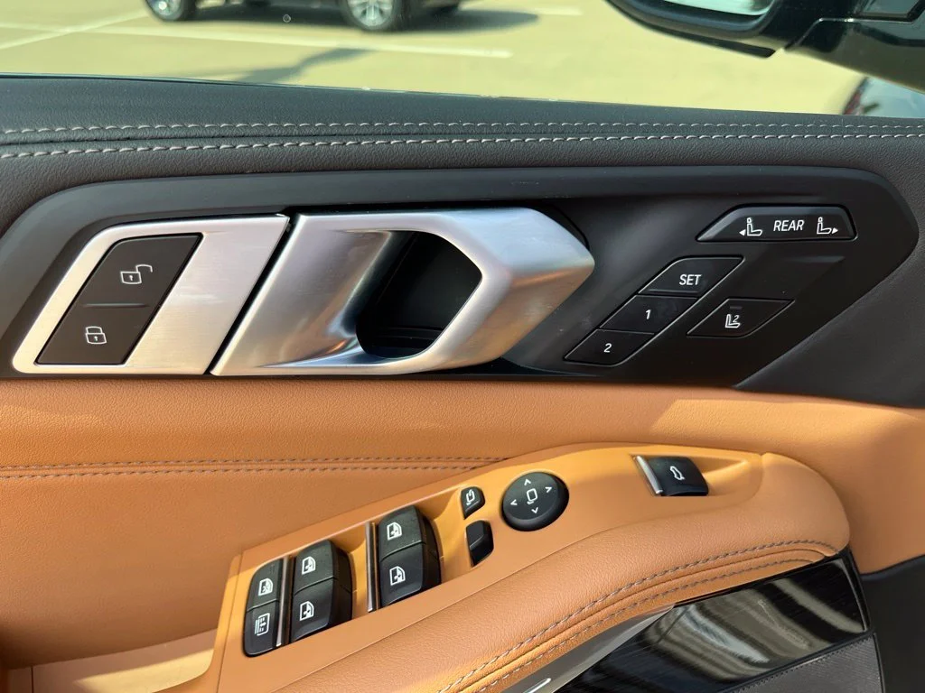 2026 BMW X7 40i - Photo 10
