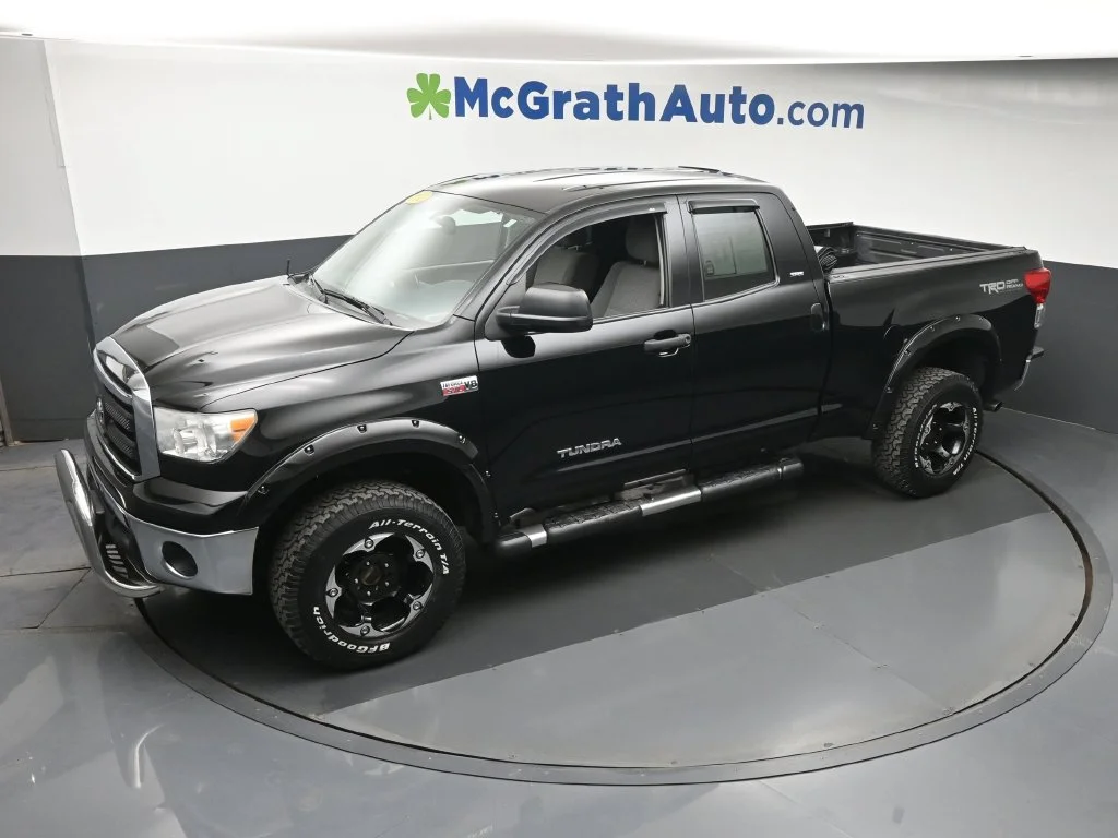 Used 2012 Black Toyota Grade image 22