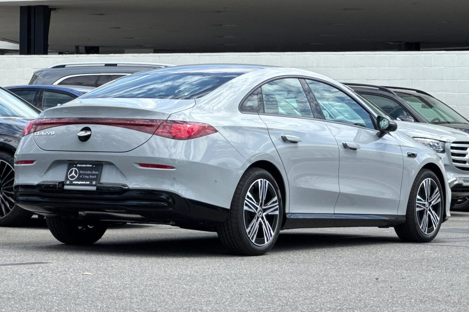 New 2027 MANUFAKTUR Alpine Grey Mercedes-Benz CLA 220 image 4