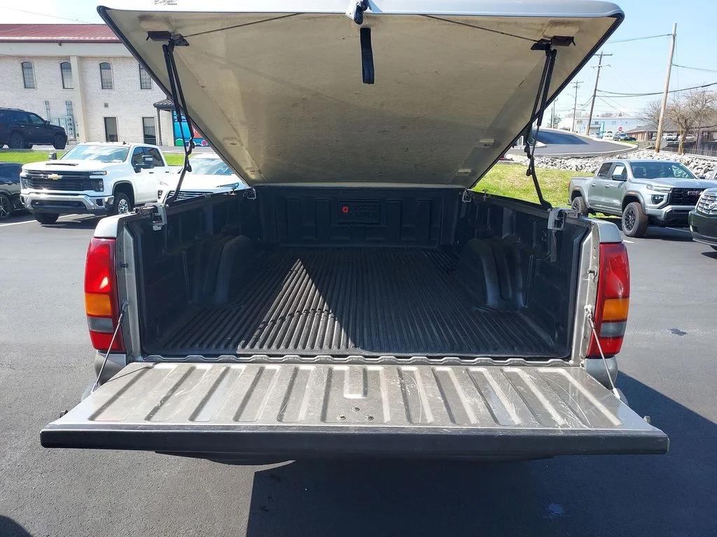 Certified Used 2003 Gray GMC SLE image 26
