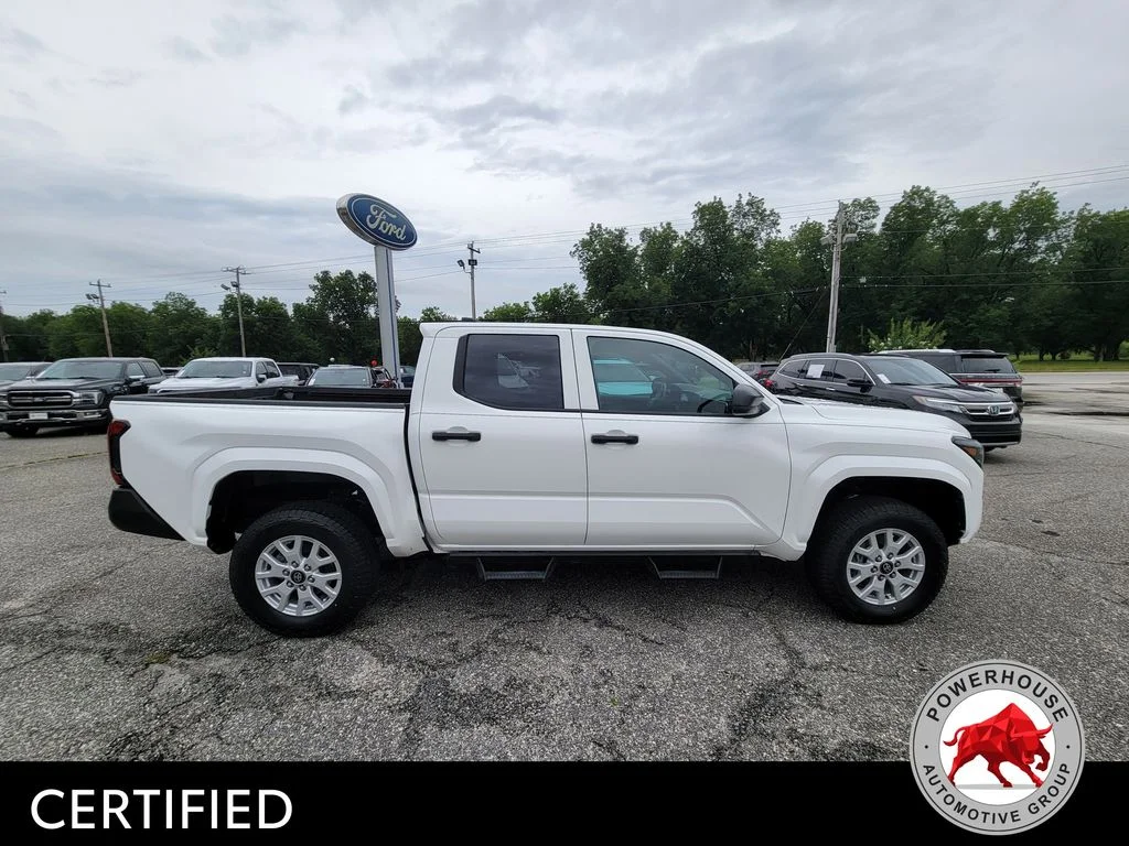 Used 2024 White Toyota SR image 6