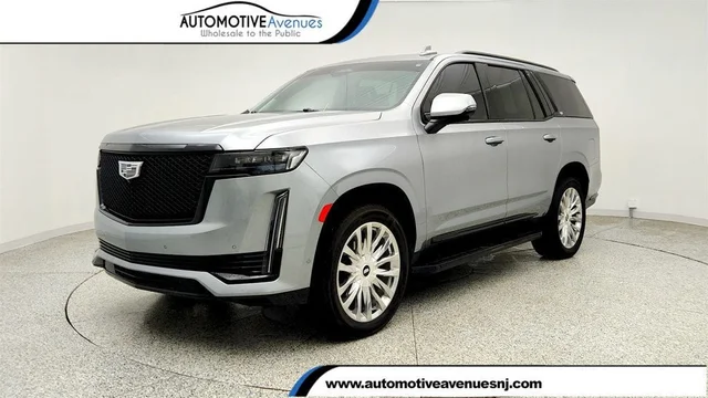 2023 Cadillac Escalade 4WD Sport Platinum w/ Onyx Pkg & Super Cruise