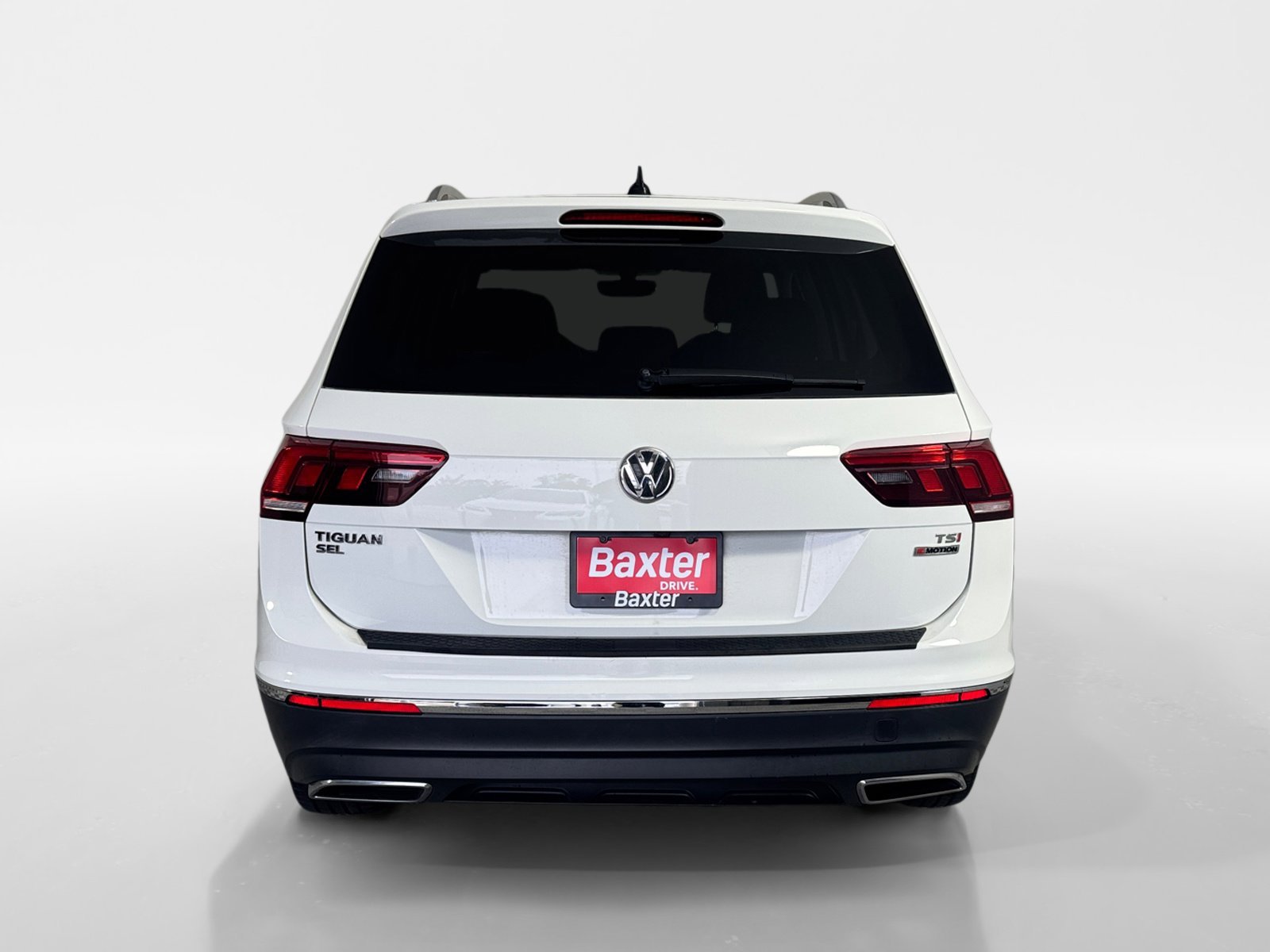 2018 Volkswagen Tiguan SEL photo 3