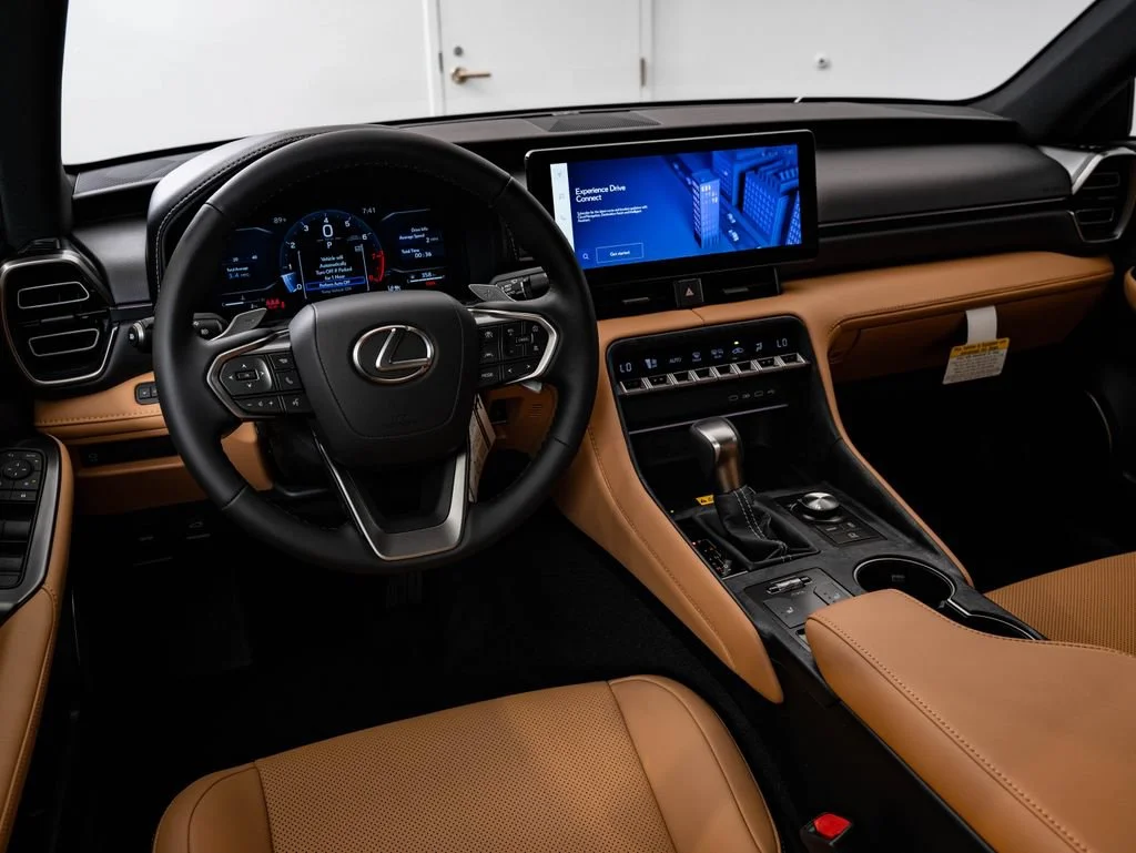 New 2026 Ultra White Lexus F SPORT DESIGN AWD image 4