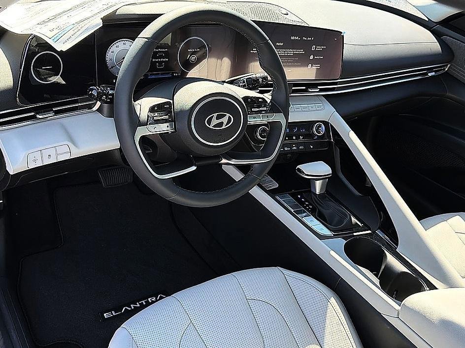 New 2026 Abyss Black Hyundai Limited image 21