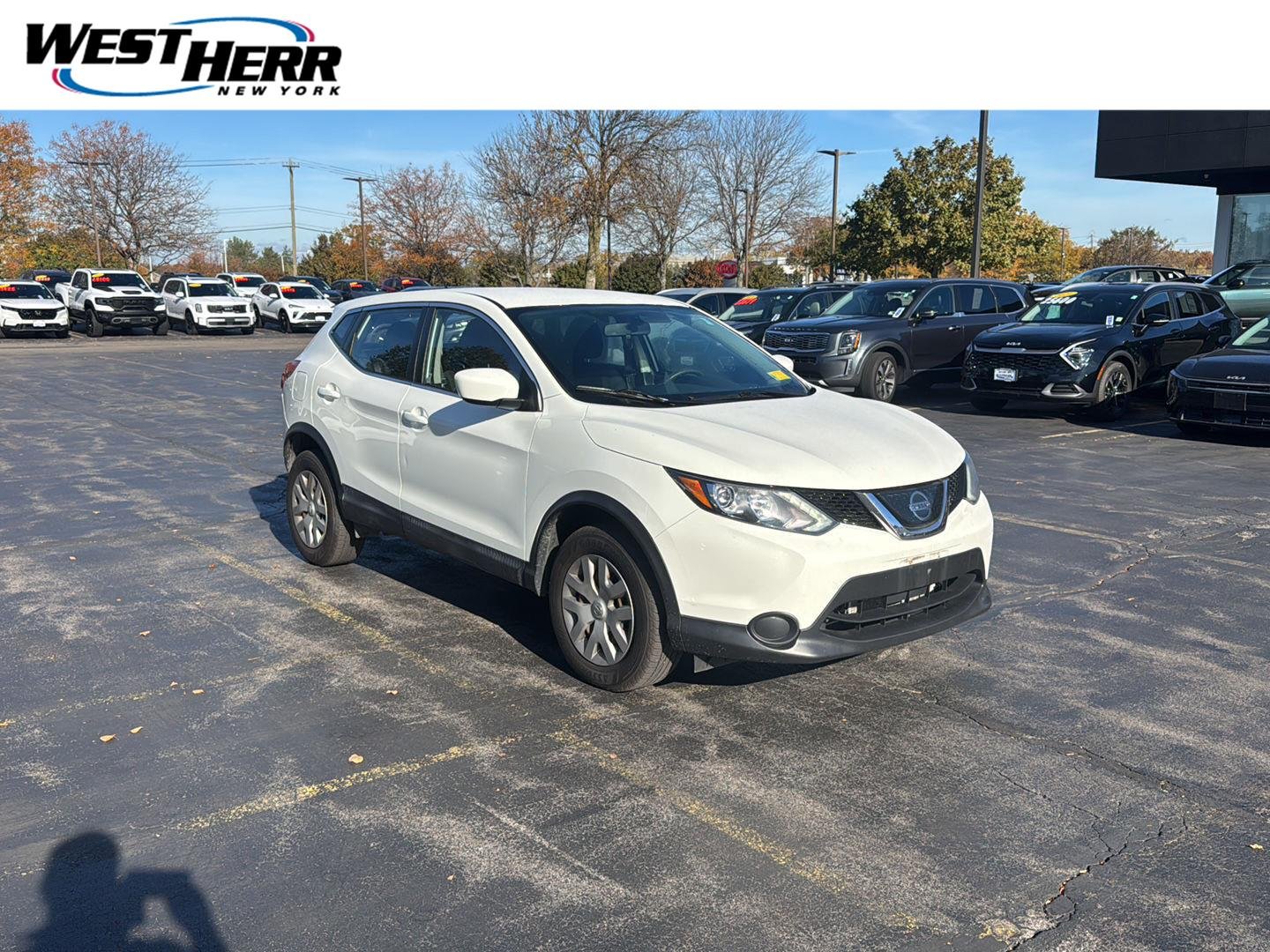 Used 2019 Glacier White Nissan S image 1