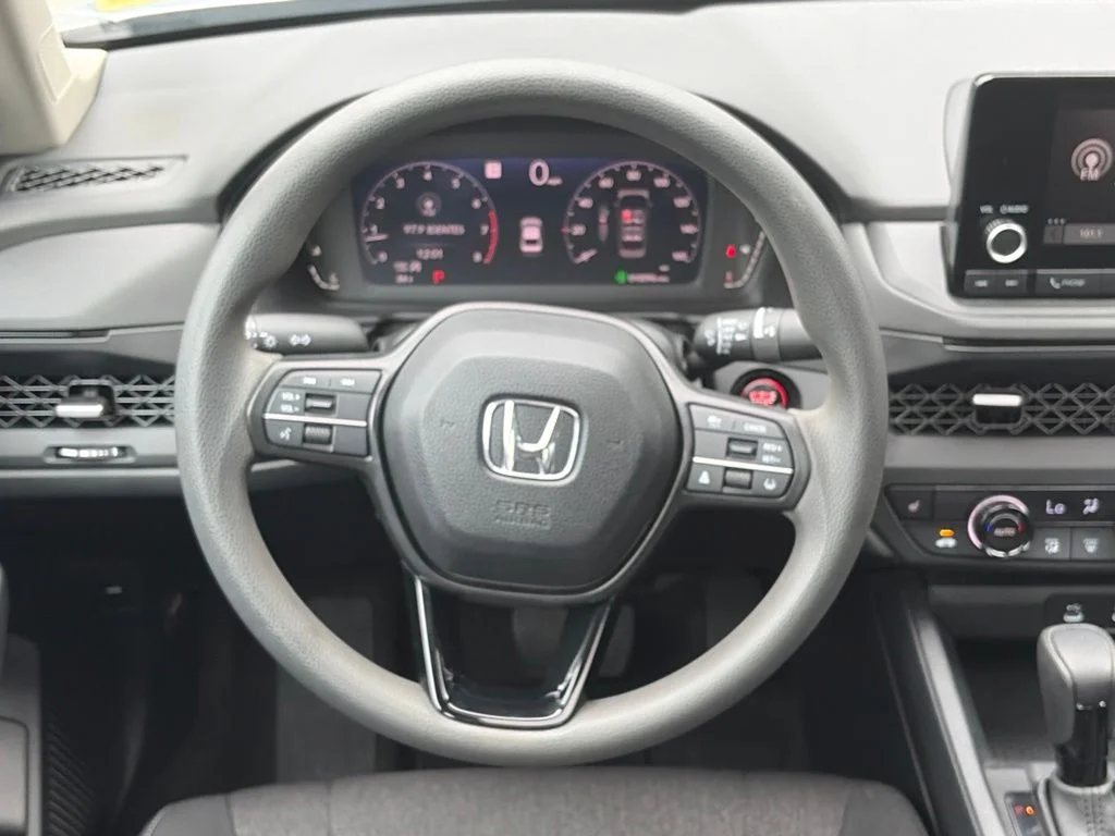 Certified Used 2024 Solar Silver Metallic Honda EX image 12