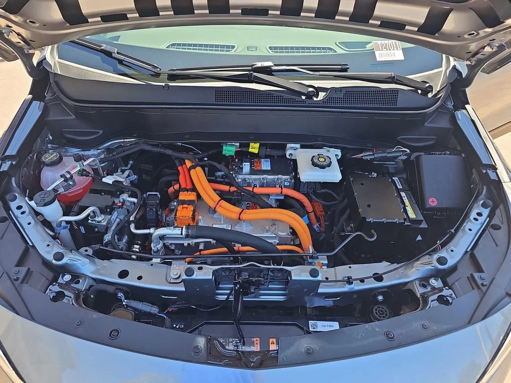 2027 Chevrolet Bolt LT - Photo 32
