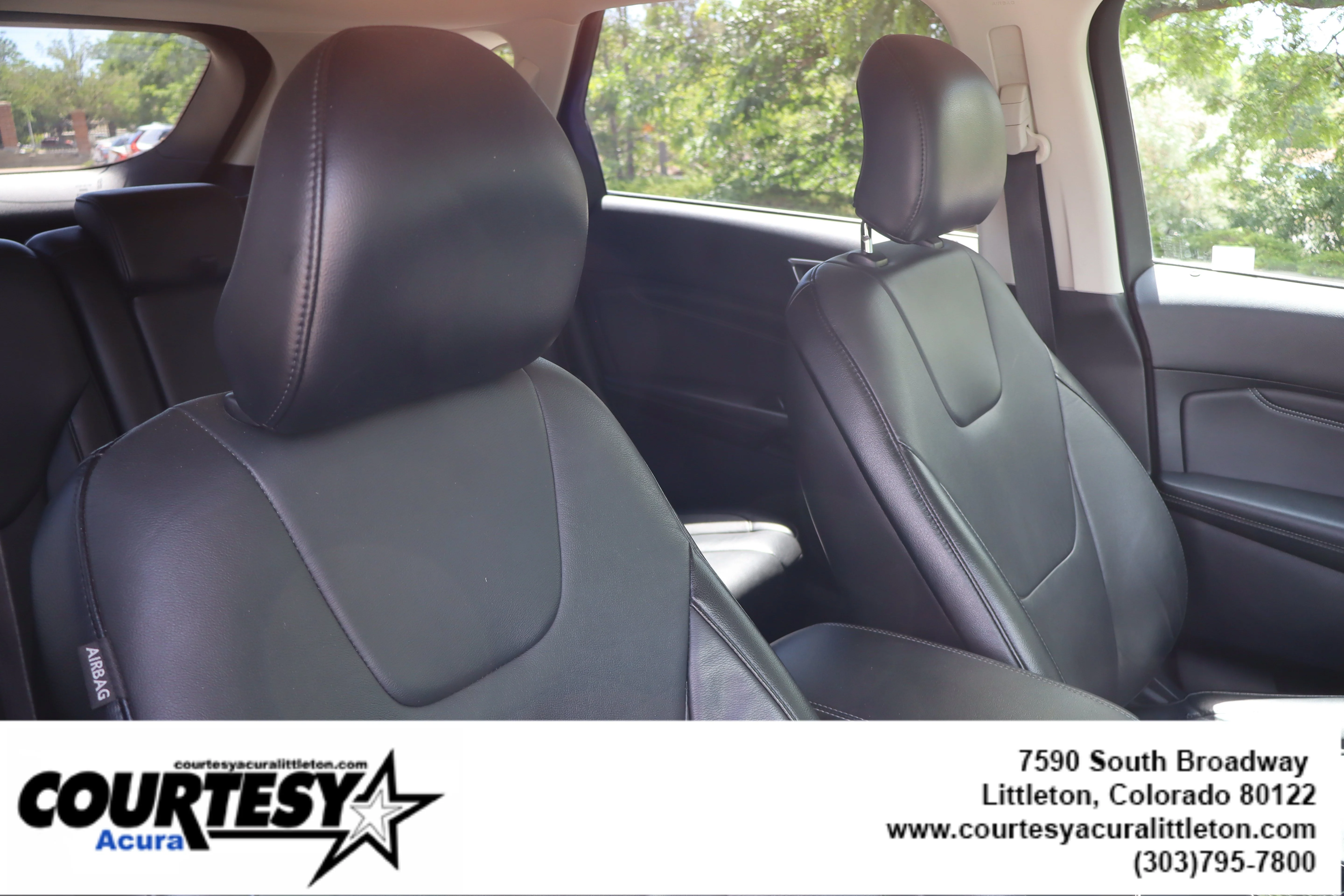 Used 2018 Silver Ford Titanium image 33