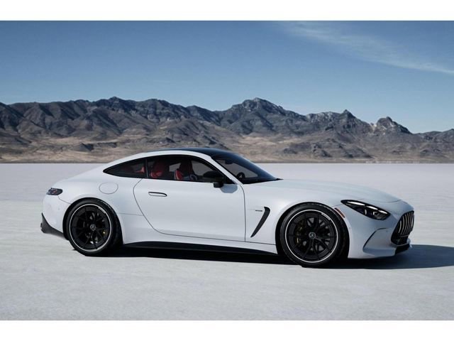 New 2026 MANUFAKTUR Moonlight White Metallic Mercedes-Benz AMG® GT 55 Coupe image 15