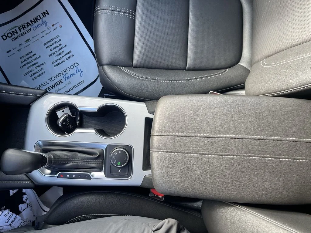Used 2023 White Chevrolet LT image 24
