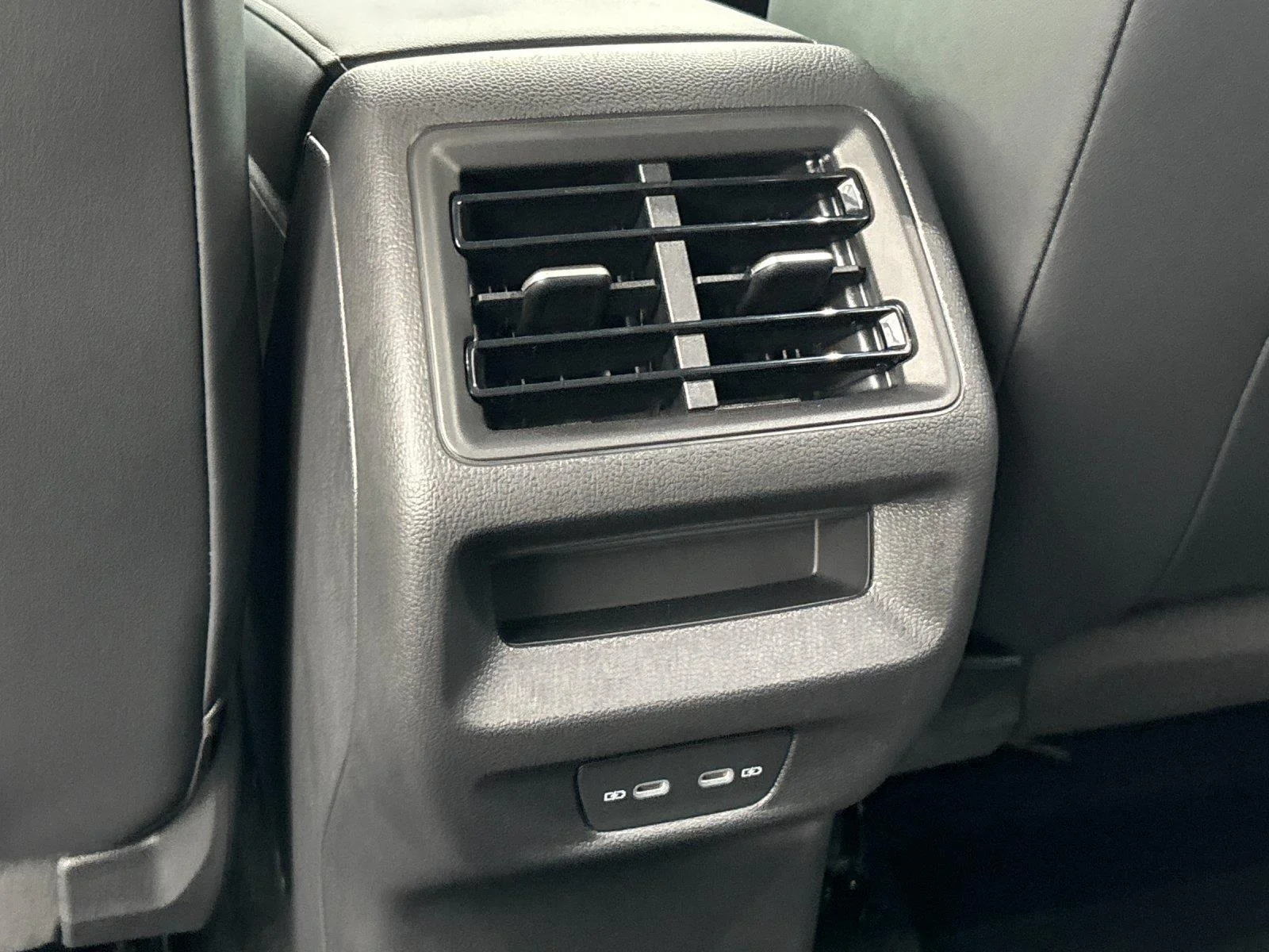 New 2026 platinum gray metallic Volkswagen SE R-Line Black image 33