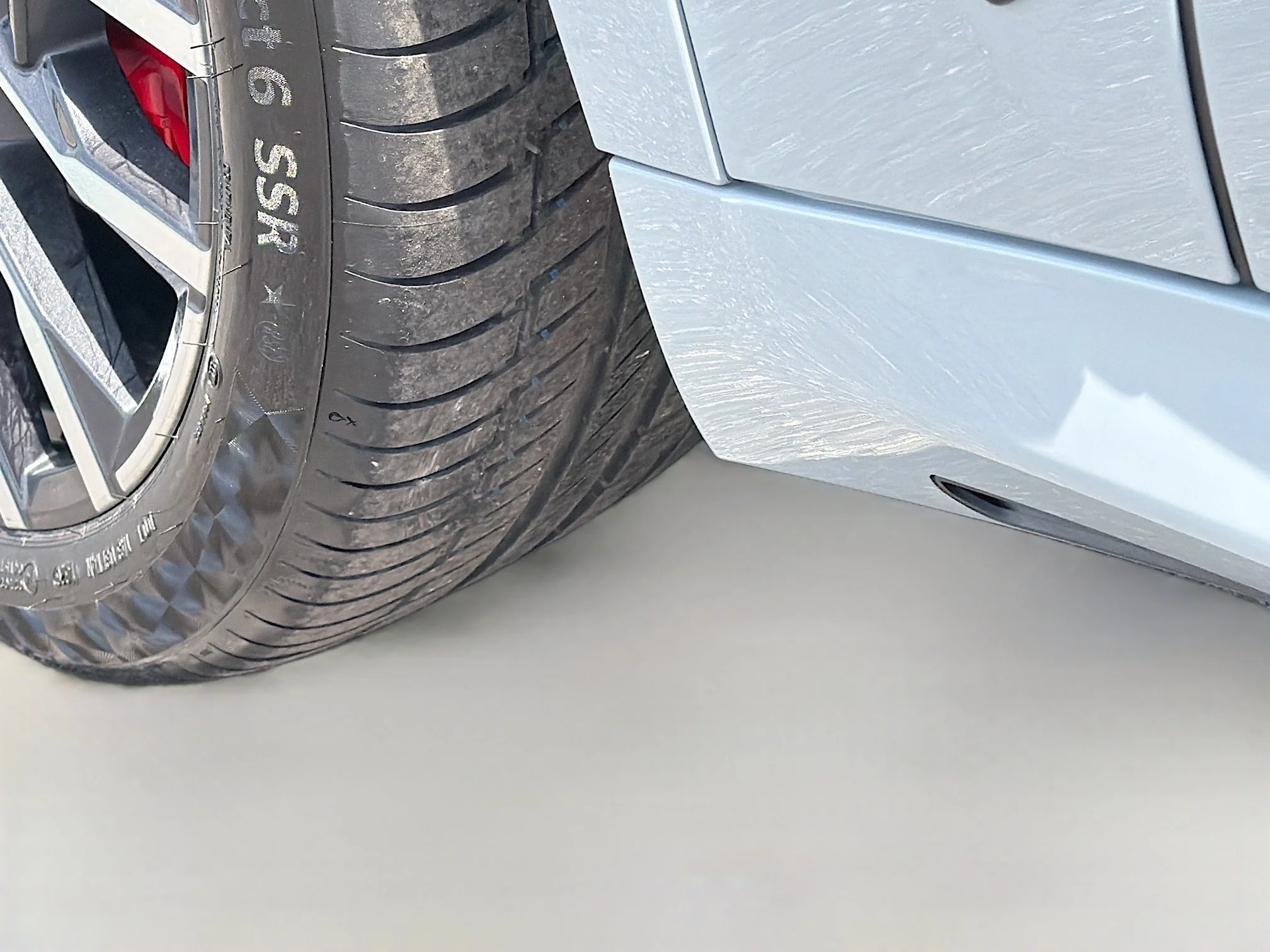New 2026 Brooklyn Grey Metallic BMW xDrive50e image 42