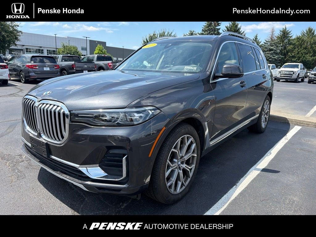 Used 2022 Dark Graphite BMW xDrive40i image 1
