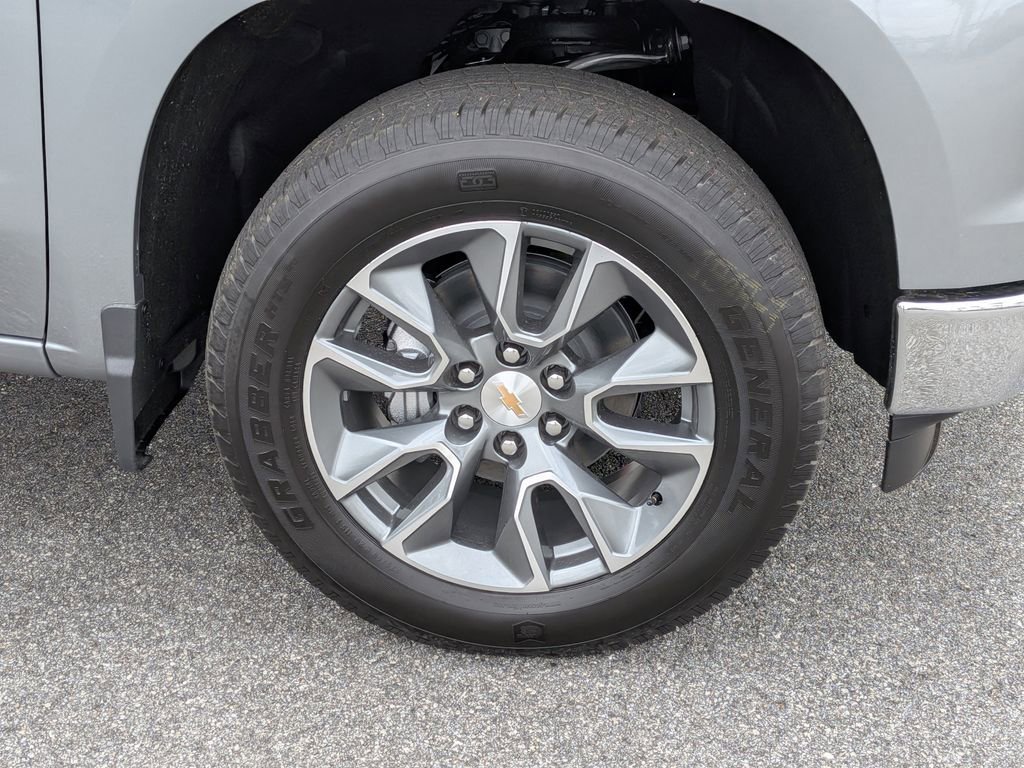 New 2026 Sterling Gray Metallic Chevrolet LT (2FL) image 10