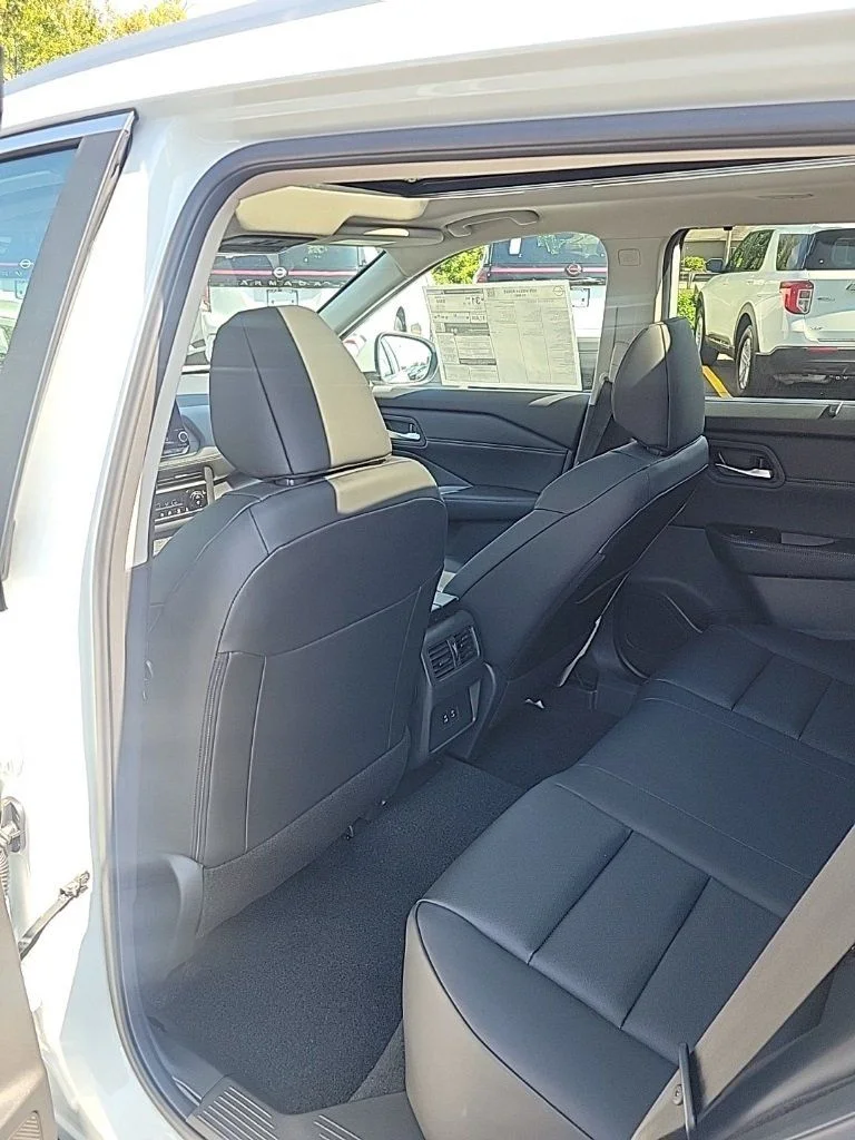 2026 Nissan Rogue SV - Photo 27
