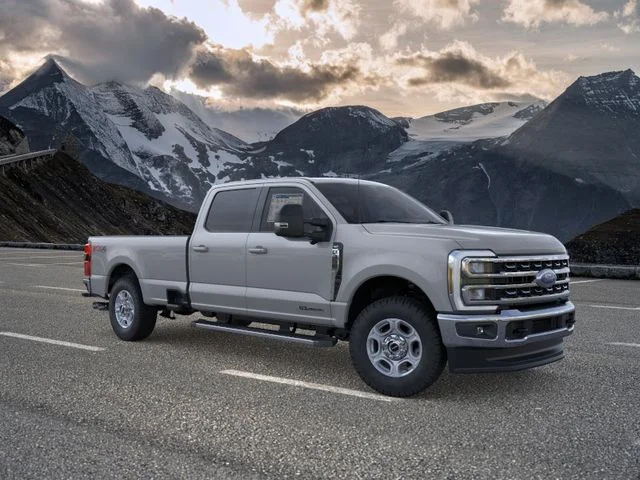 New 2026 Avalanche Ford XLT image 7