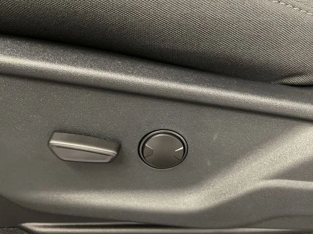 New 2026 White Ford XLT image 12