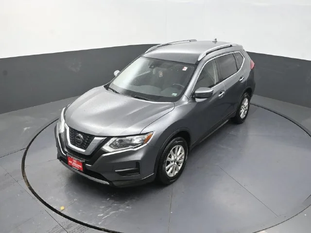 Used 2019 Gray Nissan SV image 25