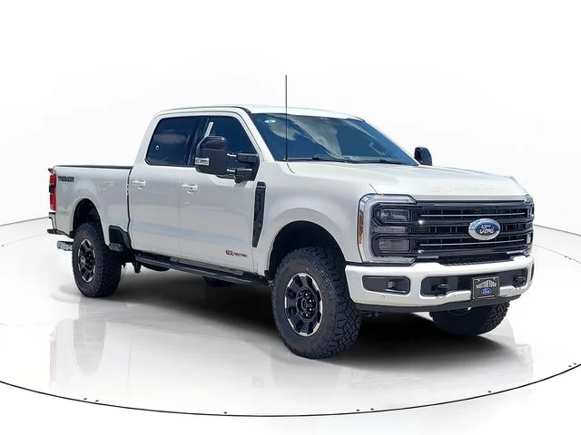New 2026 White Metallic Ford Platinum image 3