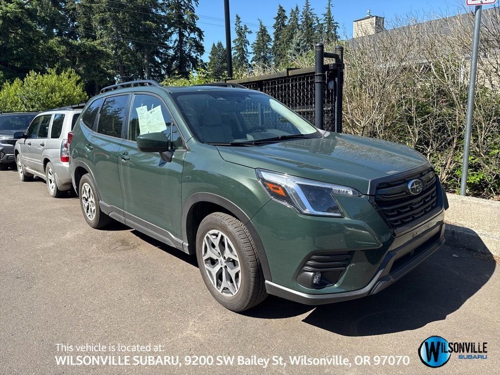 2024 Subaru Forester Premium's photo