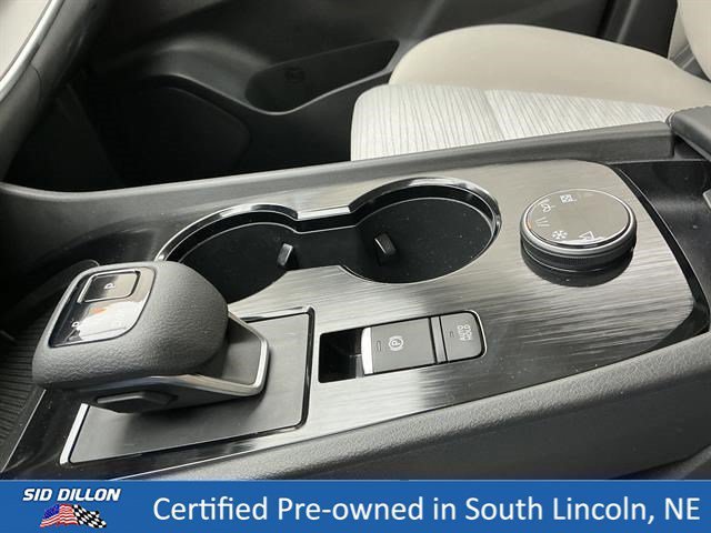 Used 2023 Pearl White Tricoat Nissan SV image 13