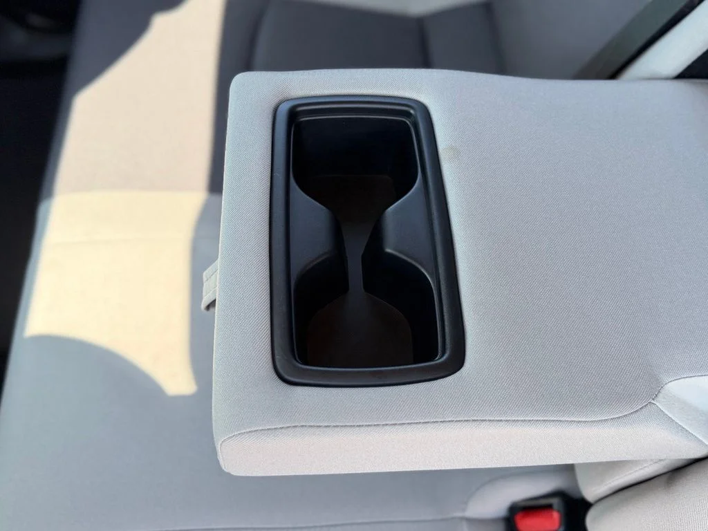 Used 2019 Gray Toyota XLE image 7