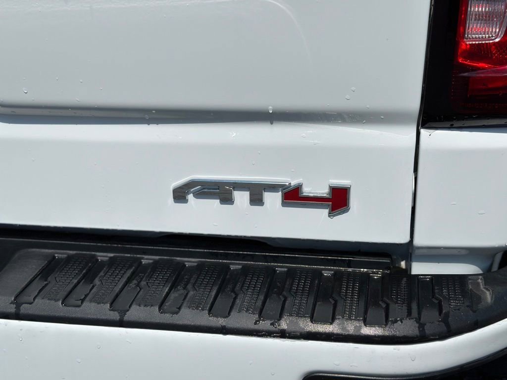 2026 GMC Sierra 1500 AT4 - Photo 39