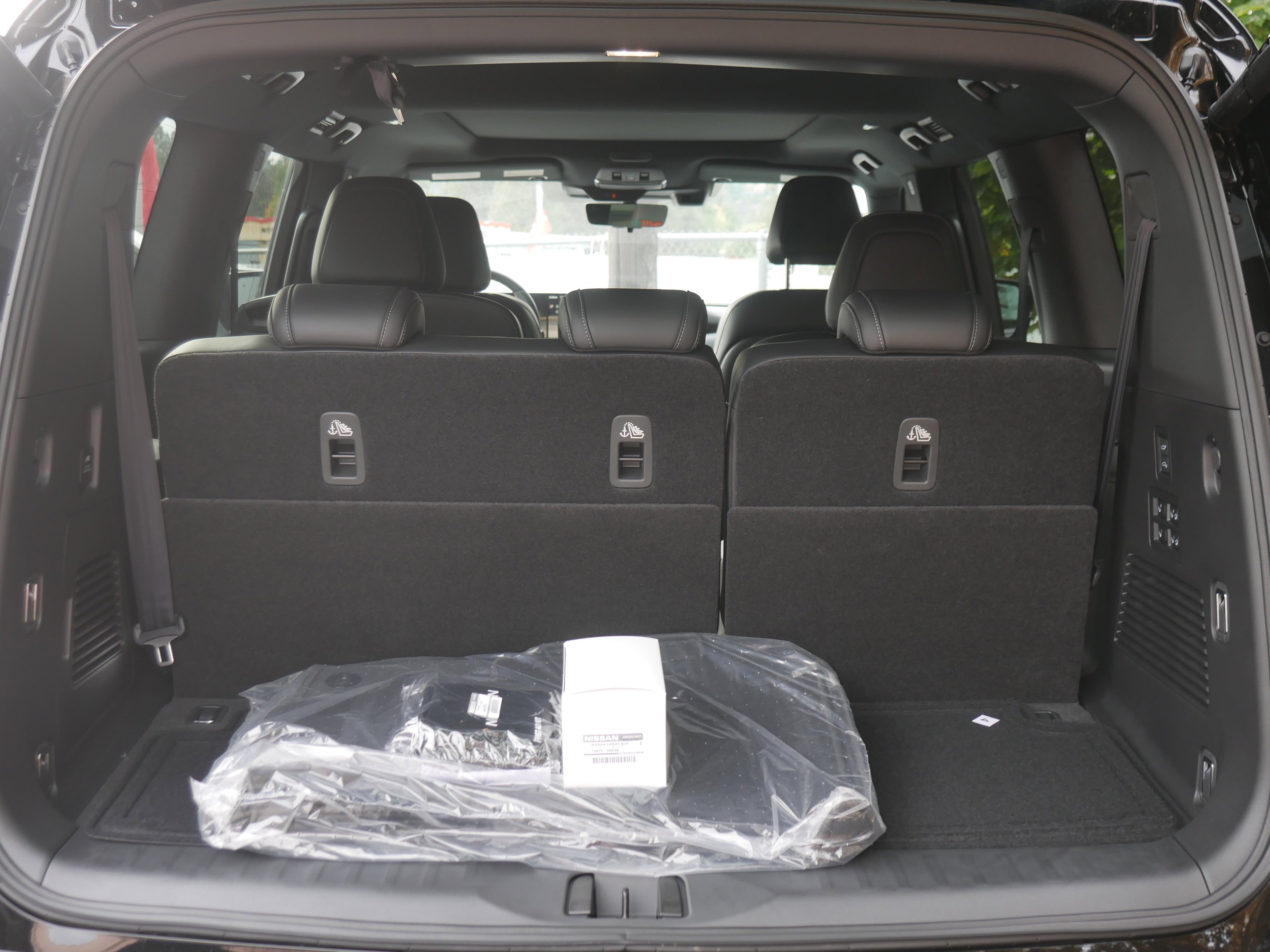 2026 Nissan Armada PRO-4X - Photo 23