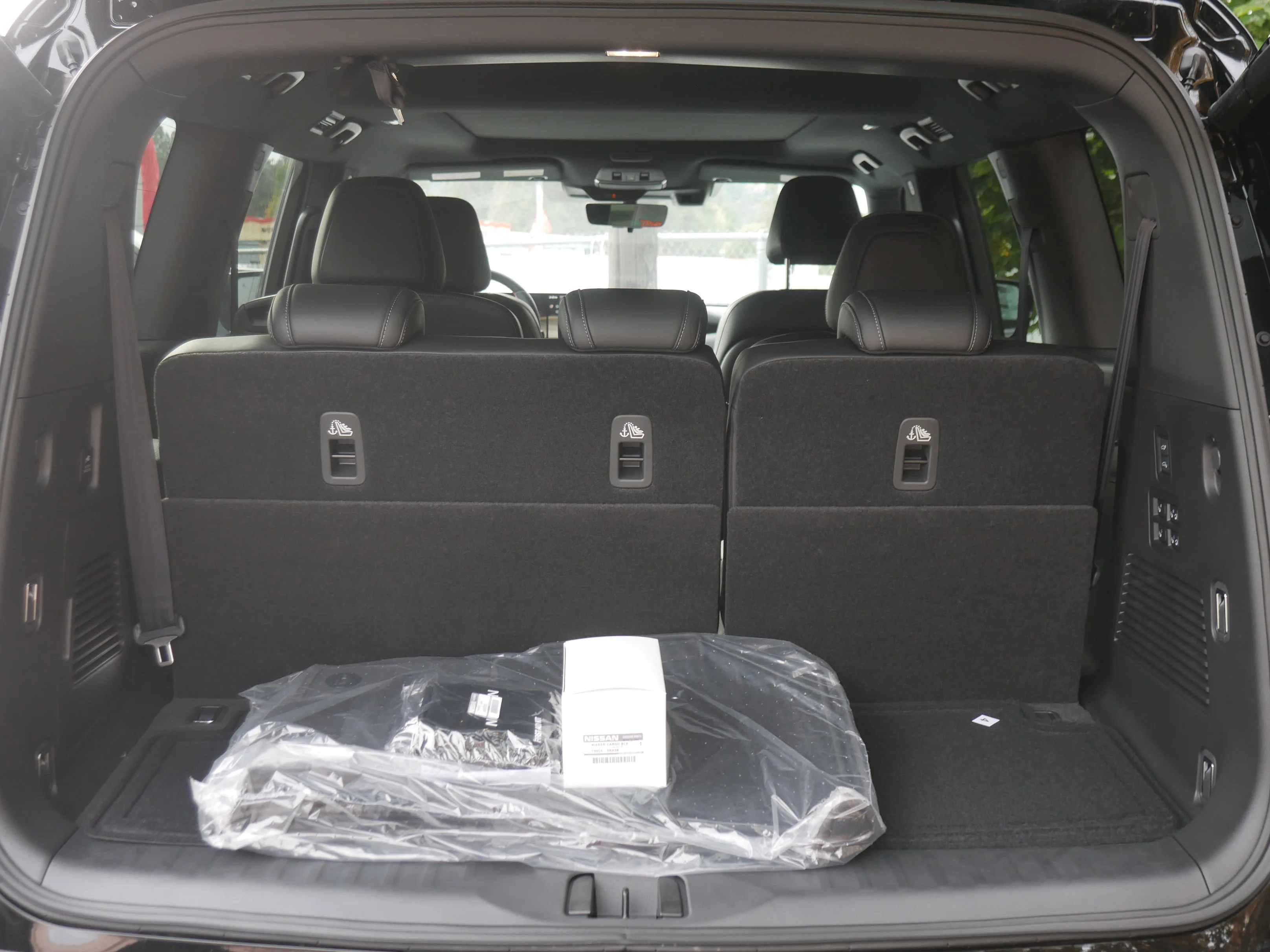 2026 Nissan Armada PRO-4X - Photo 23