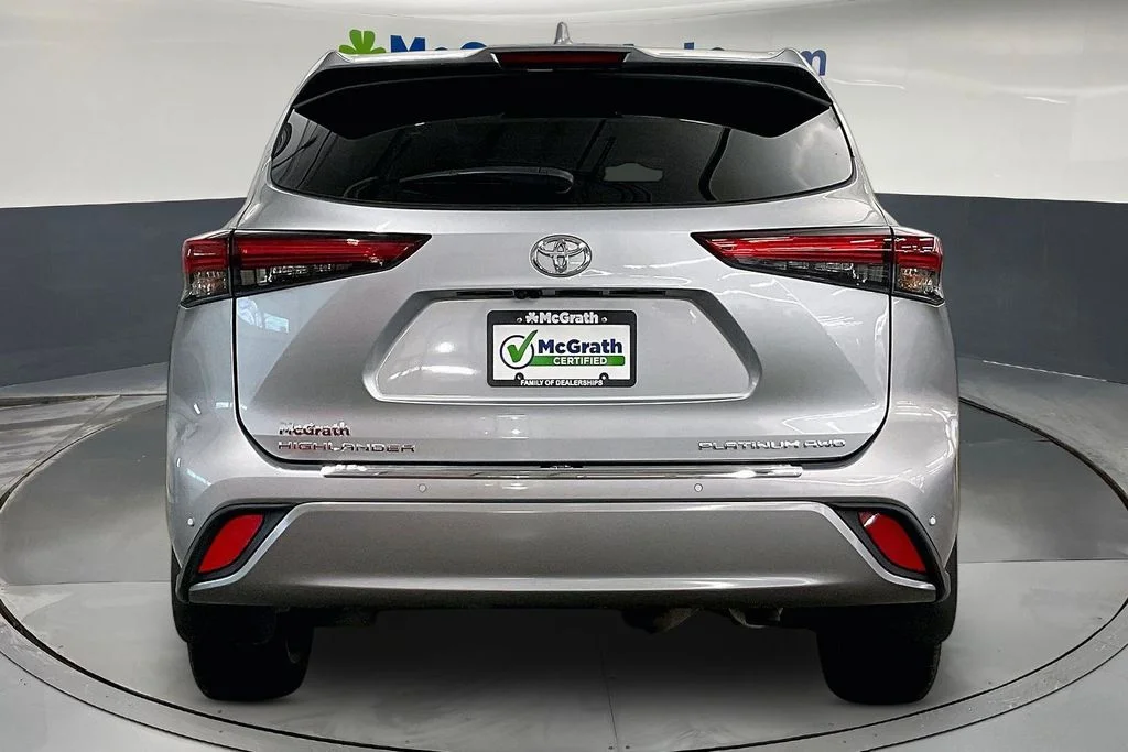 Certified Used 2023 Silver Toyota Platinum image 6