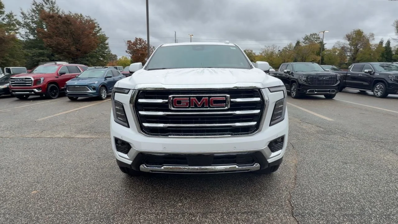 Used 2026 Summit White GMC Elevation image 3