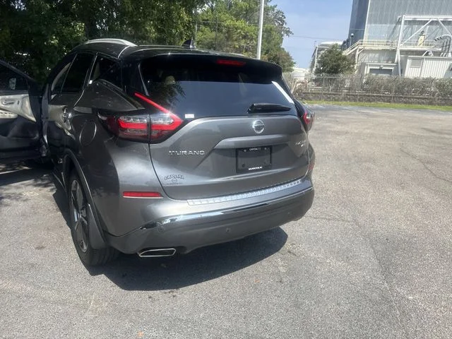 Used 2022 Gray Nissan Platinum image 36