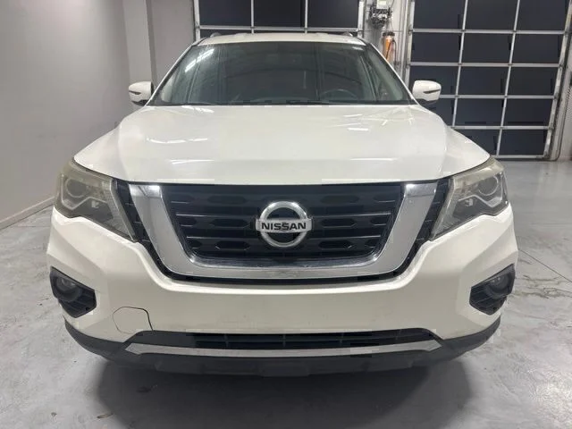 Used 2017 White Nissan SV image 3