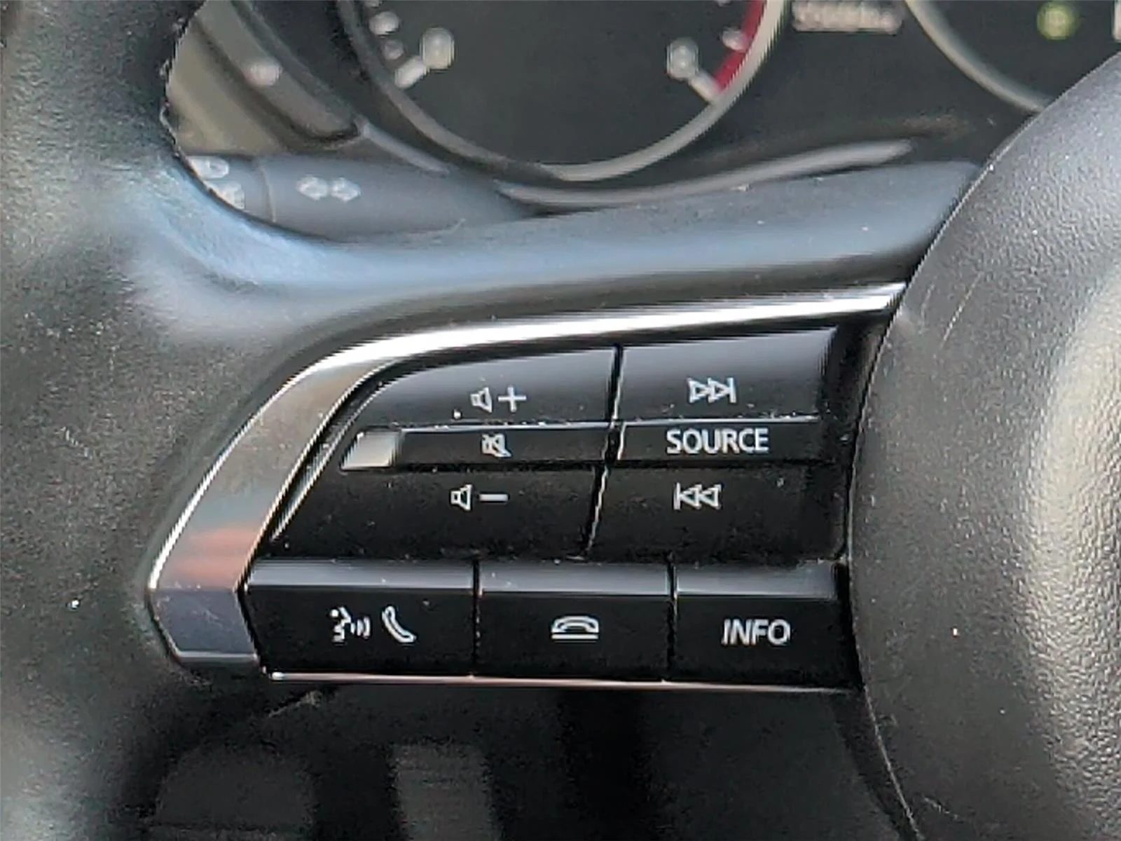 Used 2024 Ceramic Metallic Mazda 2.5 S Select Sport image 23