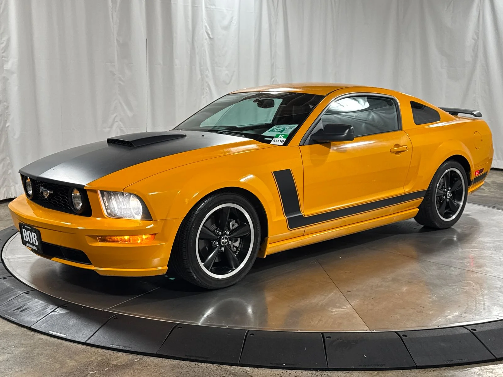 Used 2007  Ford GT Premium image 1