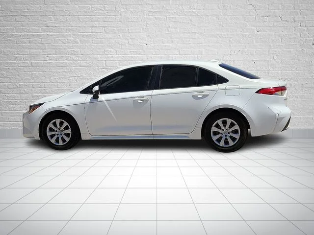 Used 2020 Toyota Corolla LE with VIN JTDEPRAE2LJ086734 for sale in Hobbs, NM
