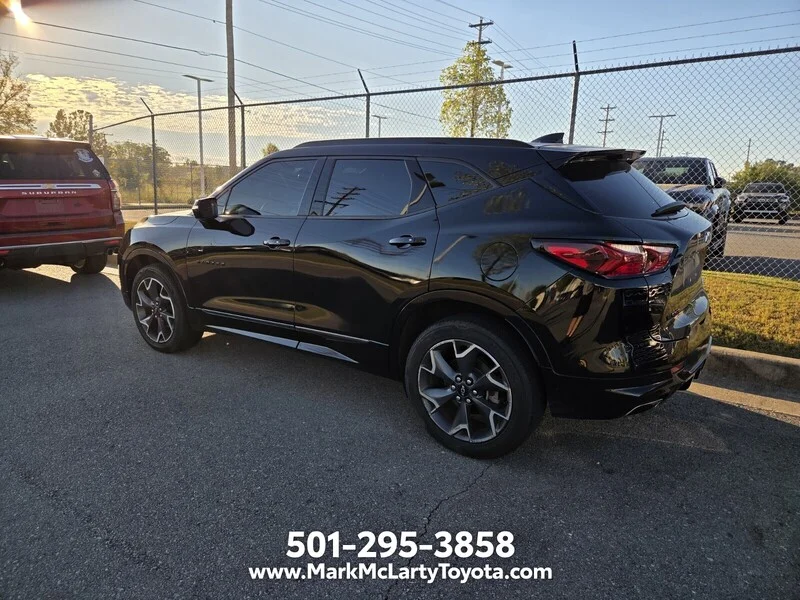 Used 2022 Black CHEVROLET RS image 6
