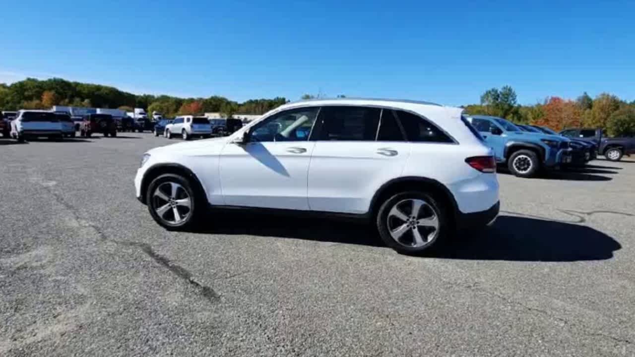 Used 2022 Polar White Mercedes-Benz GLC 300 image 5