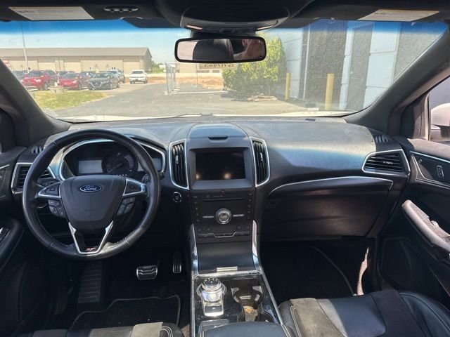 Used 2019 White Platinum Clearcoat Metallic Ford ST image 10