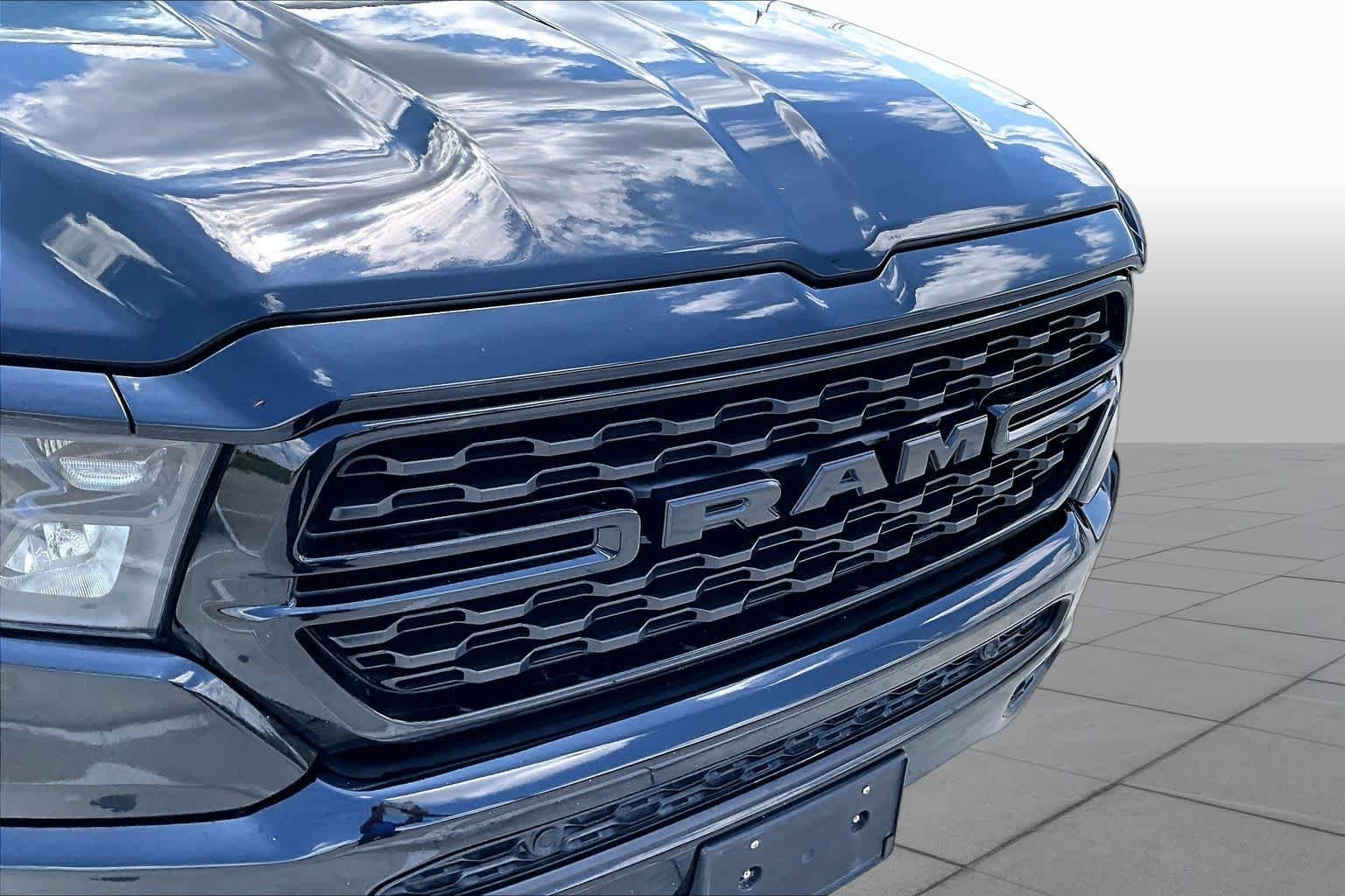 Used 2023 Diamond Black Crystal Pearlcoat Ram Lone Star image 29