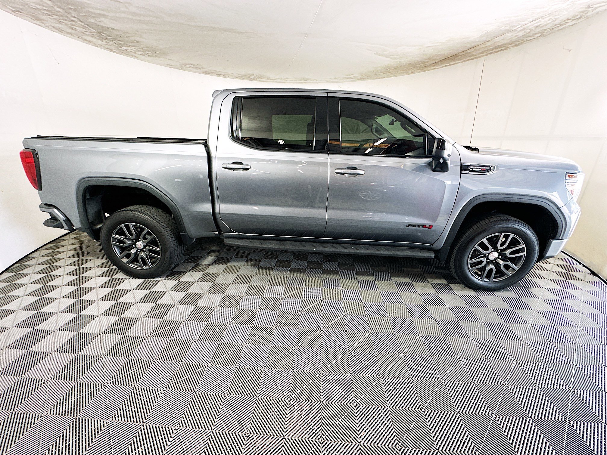 Used 2021 Satin Steel Metallic GMC AT4 image 2