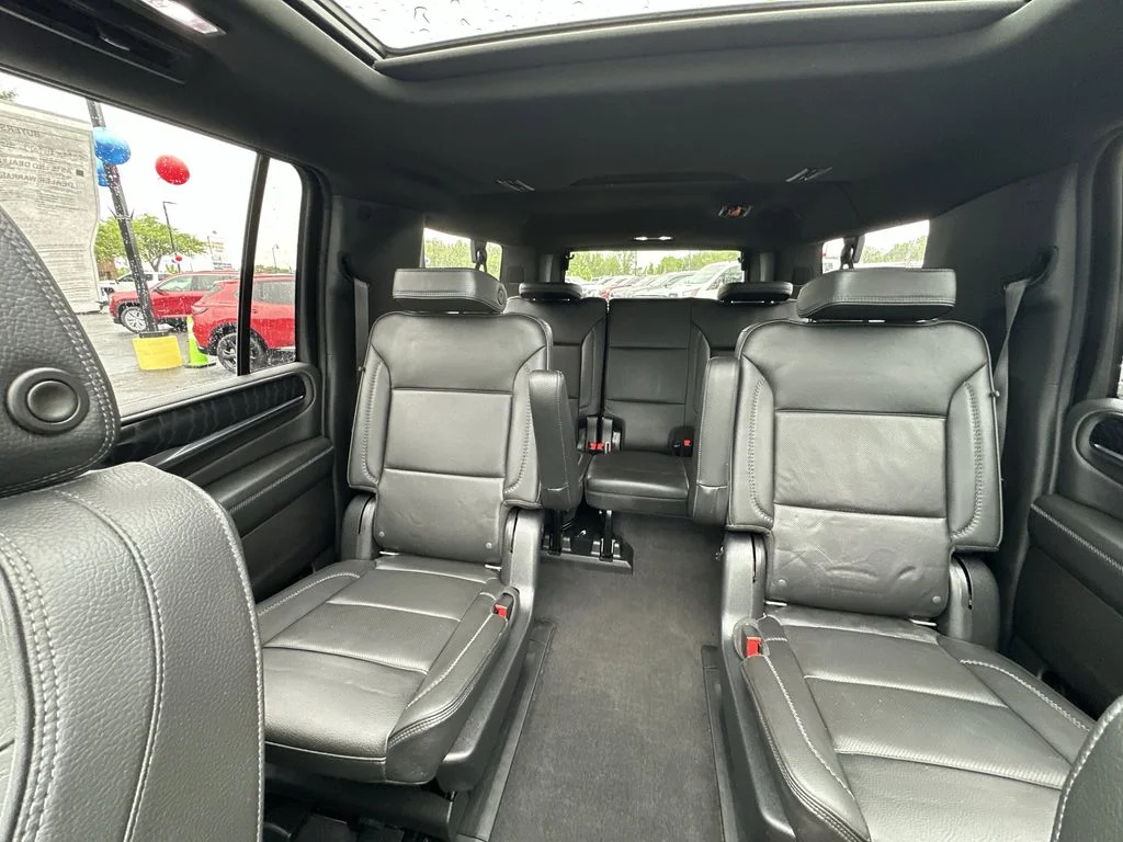 Used 2022 Gray GMC Denali image 18