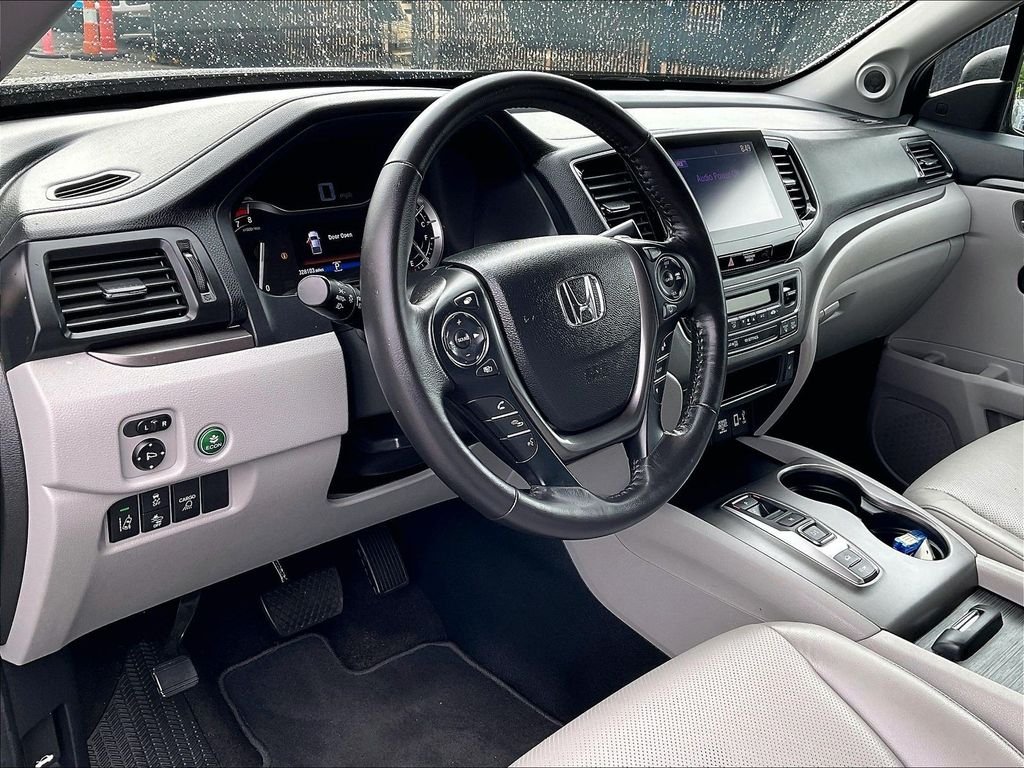 Used 2023 Blue Honda RTL image 8