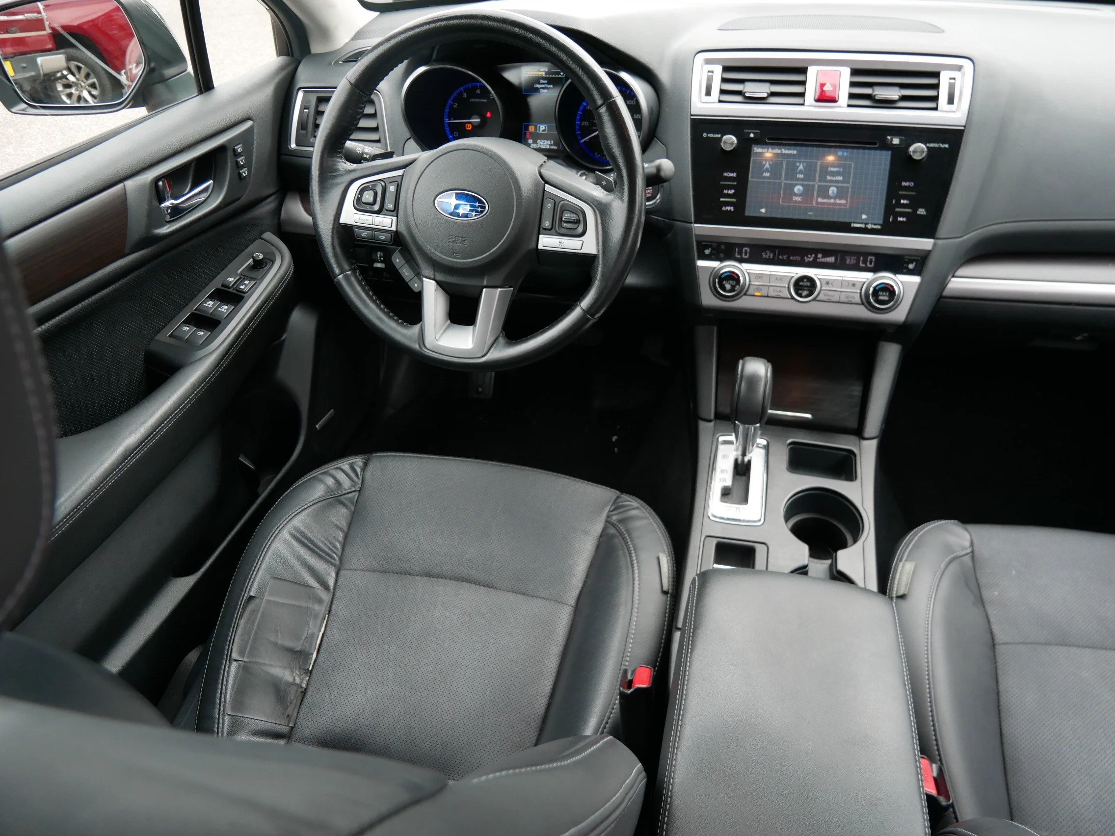 Used 2015 Crystal Black Silica Subaru 2.5i Limited image 9